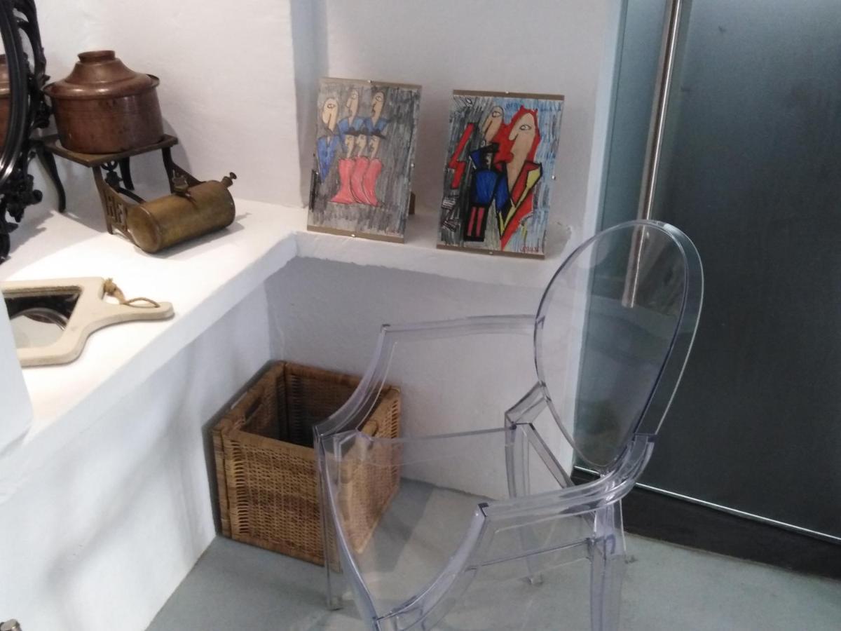 Amo Folegandros Apartment Каравостаси Екстериор снимка