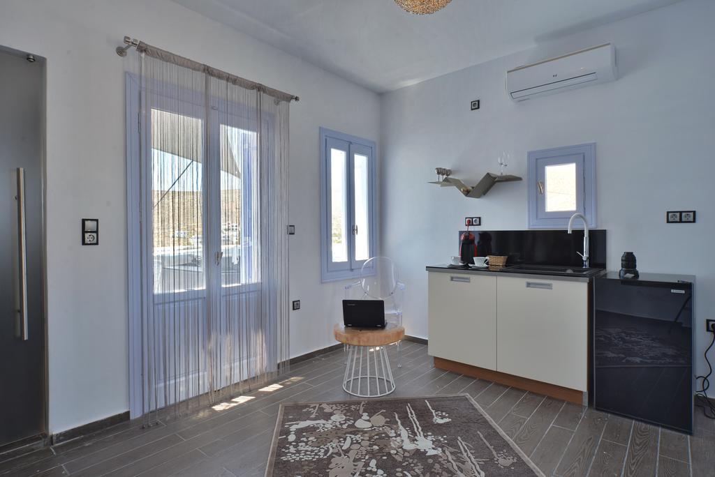Amo Folegandros Apartment Каравостаси Екстериор снимка