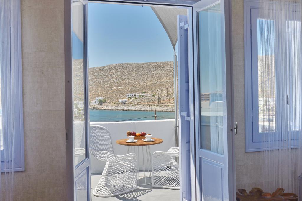Amo Folegandros Apartment Каравостаси Екстериор снимка
